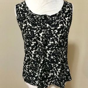 Banana Republic Top. Excellent Condition!